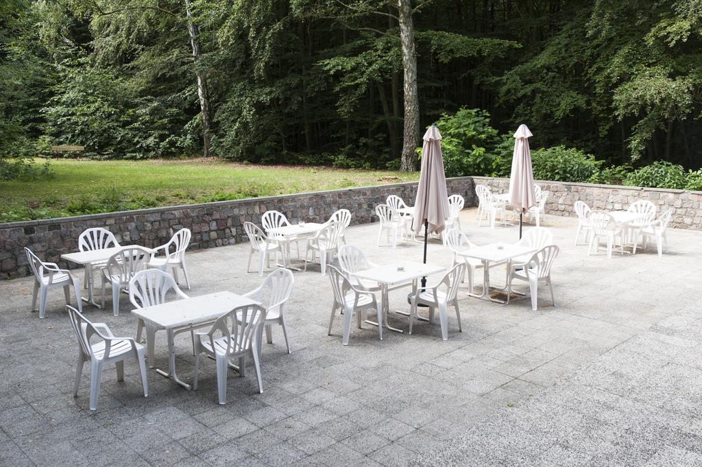 Seminarhaus Europaeische Akademie Bed & Breakfast วาเริน ภายนอก รูปภาพ
